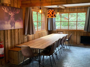 Chalet 6 chambres avec jacuzzi et parking, La Tania - FR-1-513-72